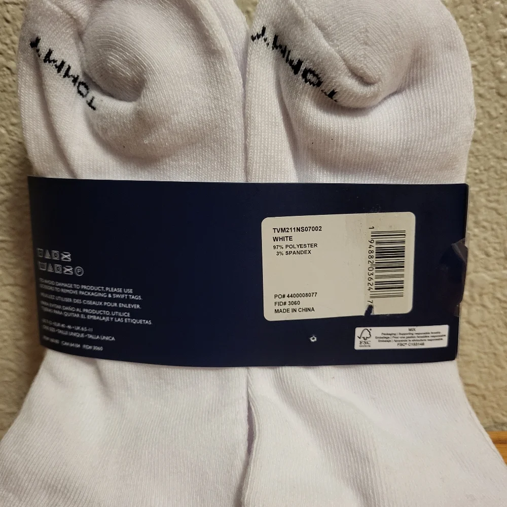 NWT 12 Pairs Tommy Hilfiger White Cushion No Show Socks Men's One Size
